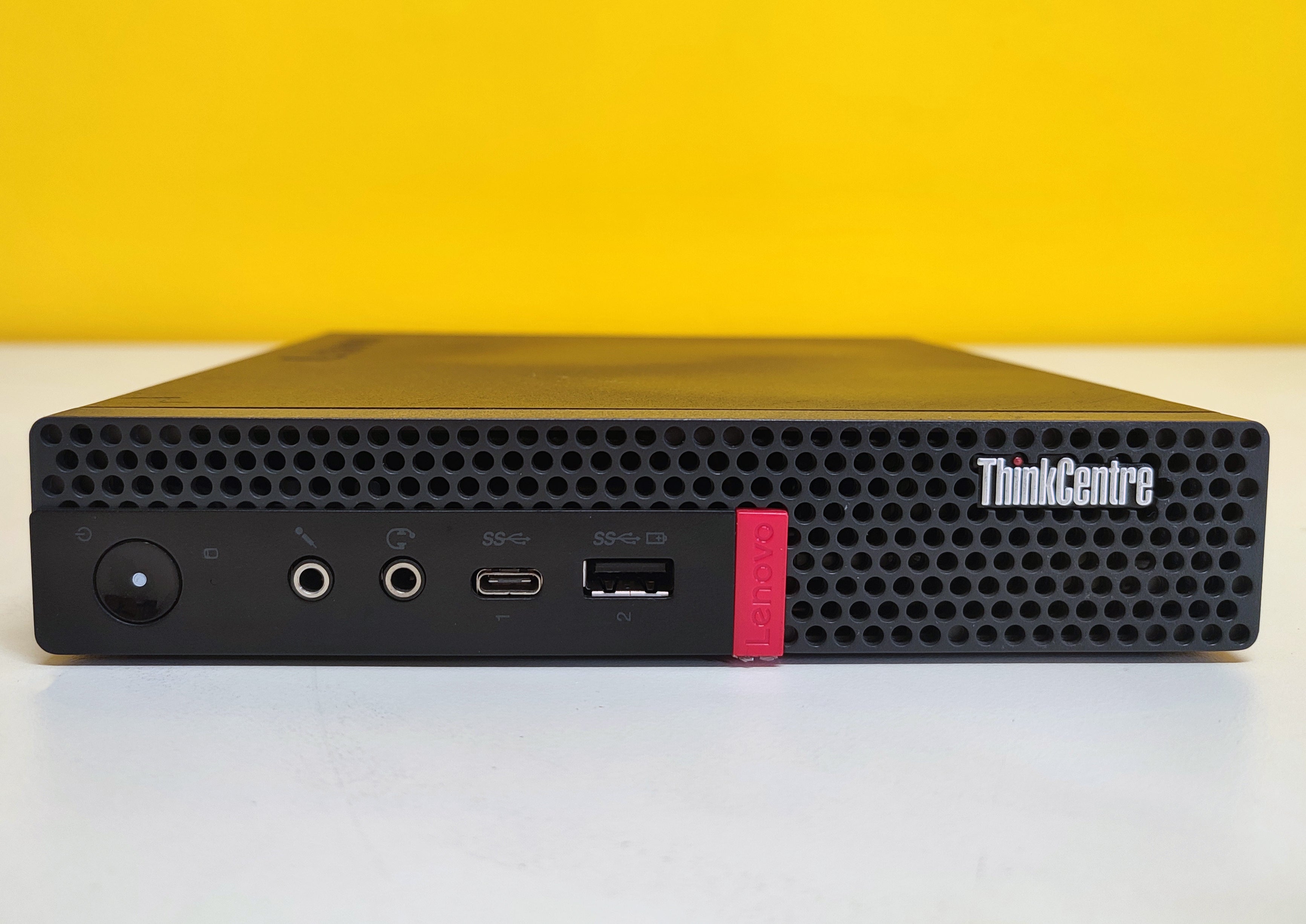Lenovo ThinkCentre M920Q Mini PC Lenovo ThinkCentre M920Q Mini PC